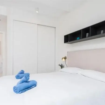 3 Bedrooms In Costa Del Sol Εστεπόνα